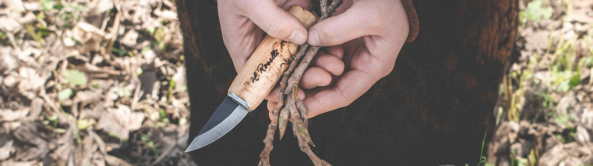 finska handgjorda knivhandtag i masurbjörk av Roselli 